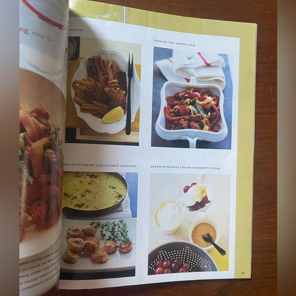 Set of 2 Martha Stewart Living Magazines - Nov 1997 and 2001 - Picture 5 of 5